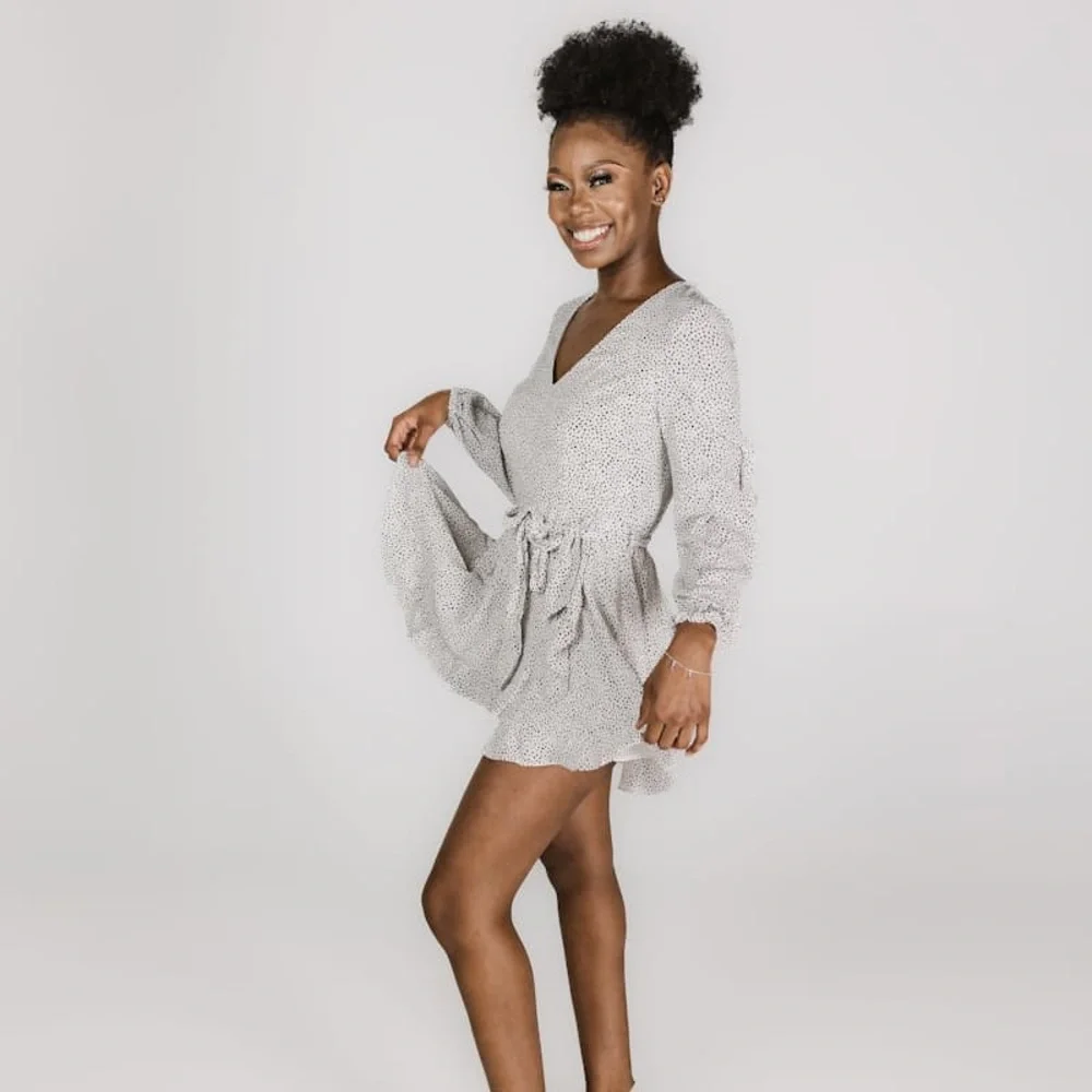 Dynamite Polka Dot Romper Belted Ruffle Mini Dress Style White Black Size M - Picture 10 of 12